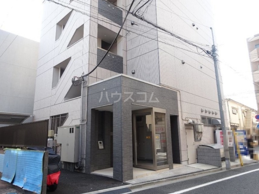15/24 エントランス