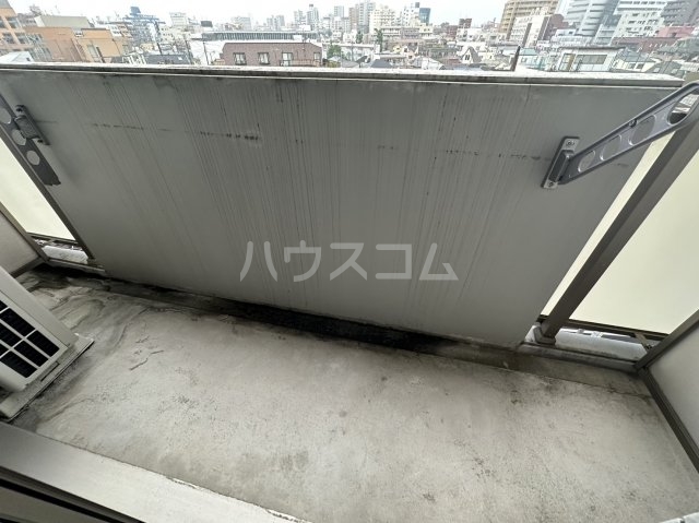 15/26 バルコニー