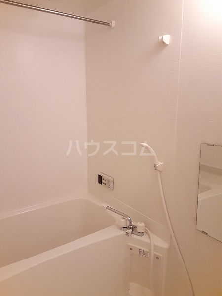 14/30 浴室
