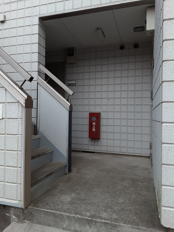 29/30 エントランス