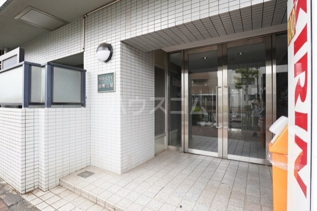 2/6 エントランス