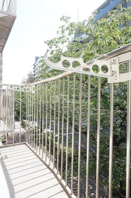 15/28 バルコニー