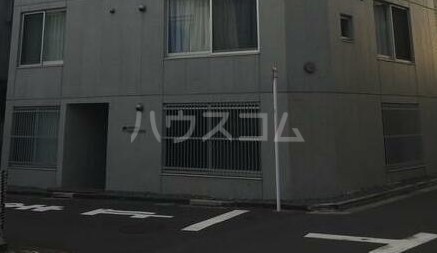 14/22 エントランス