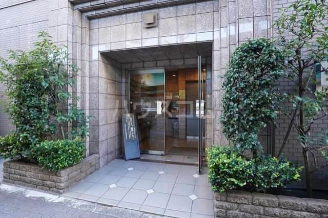 15/17 エントランス