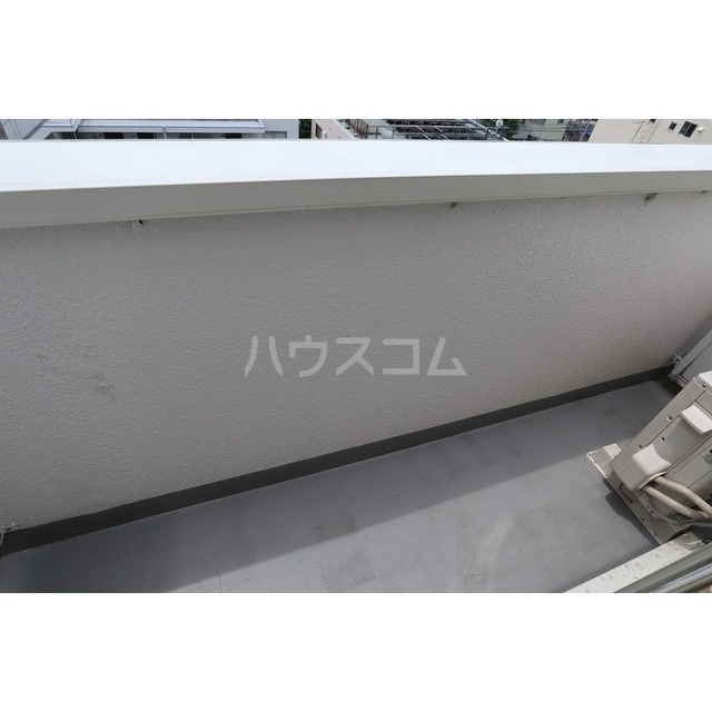 13/22 バルコニー