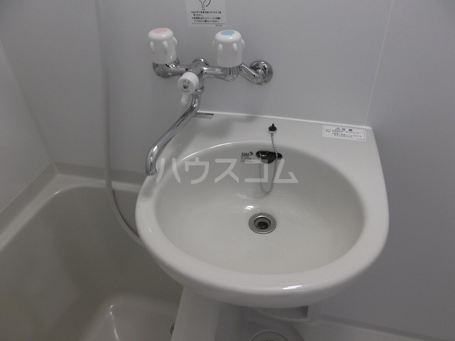 14/30 洗面