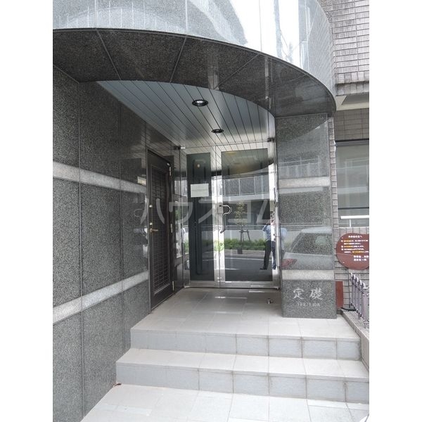 14/21 エントランス