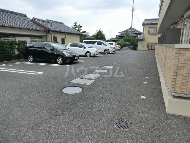 2/8 駐車場