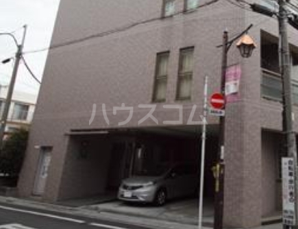 15/17 駐車場