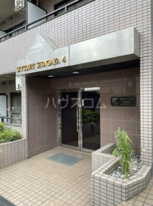 16/26 エントランス