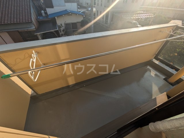 13/23 バルコニー