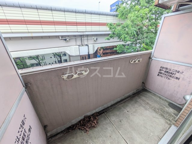 20/30 バルコニー