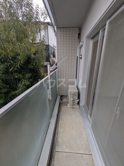 23/30 バルコニー