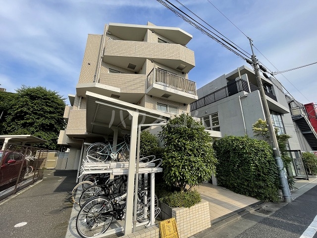 2/10 外観
