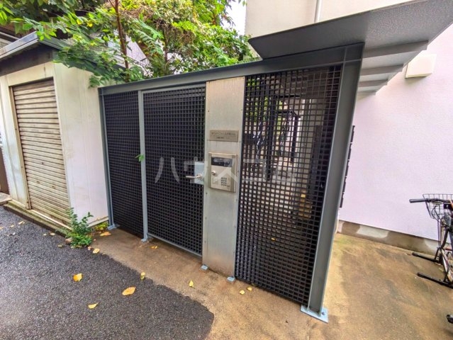 21/24 エントランス