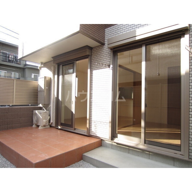 13/21 バルコニー