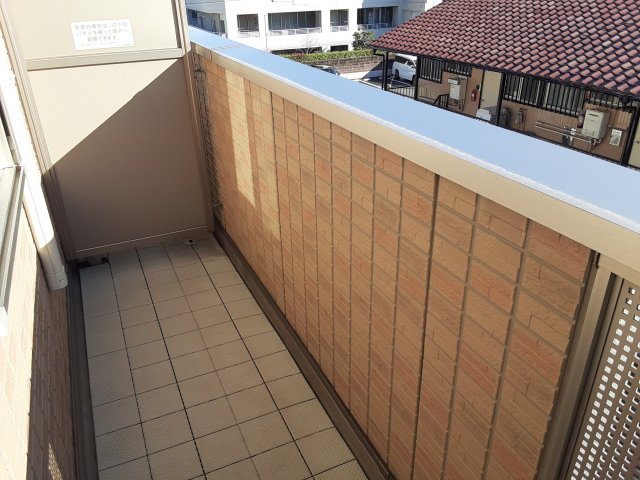 23/30 バルコニー