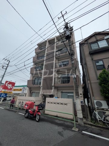 2/4 外観