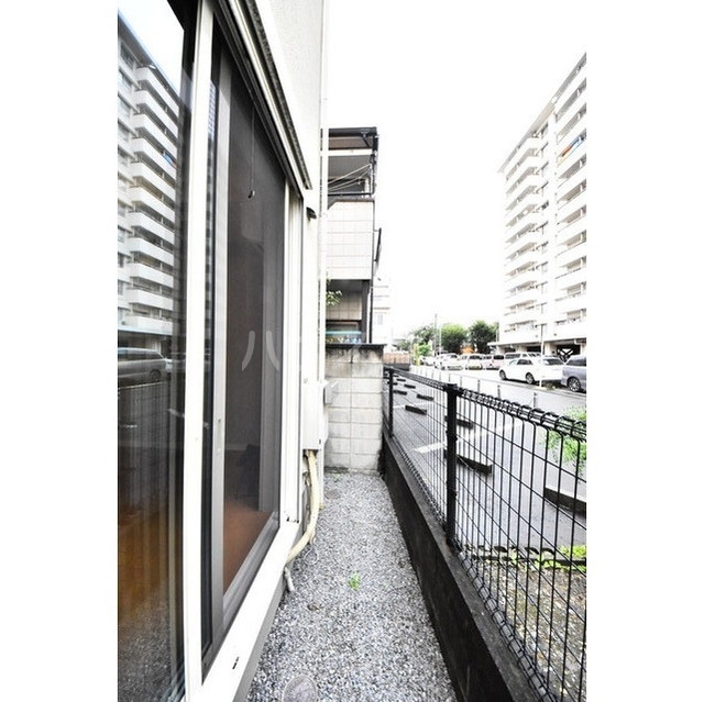 16/27 バルコニー