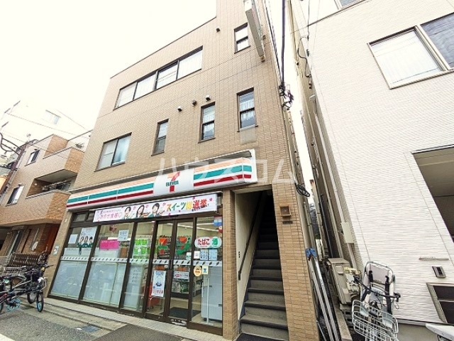 14/19 エントランス