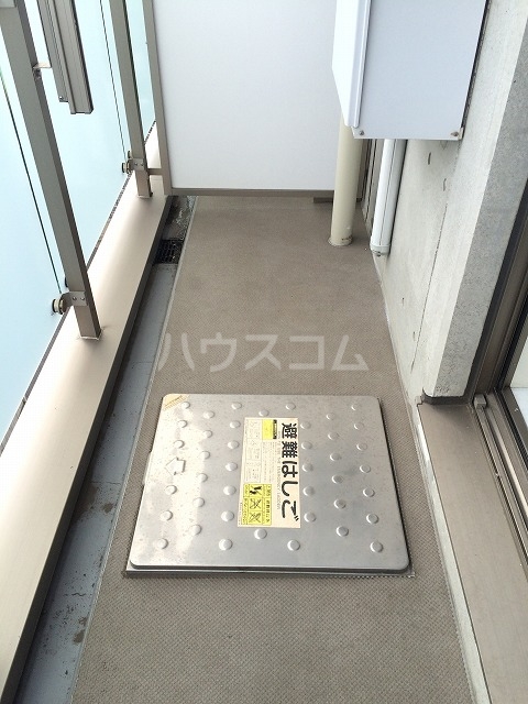 14/23 バルコニー