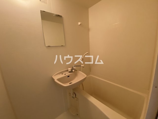 18/30 洗面
