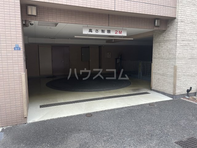 22/26 駐車場