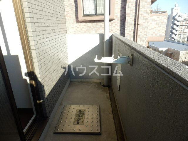 15/27 バルコニー