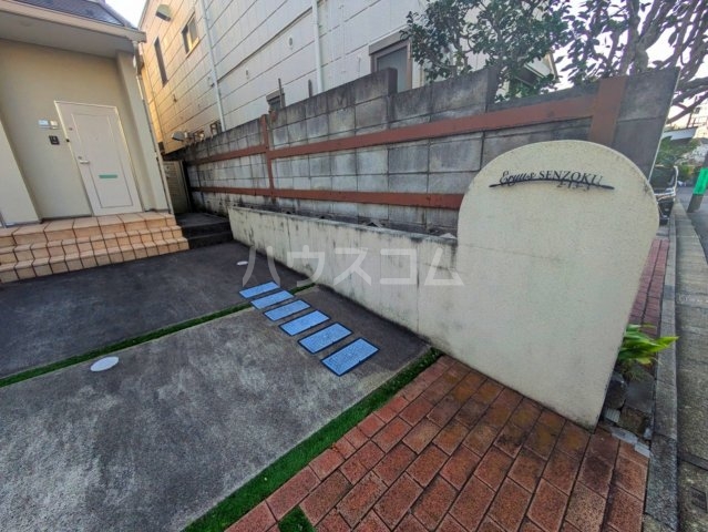 3/5 エントランス