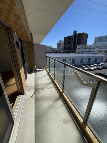 19/30 バルコニー