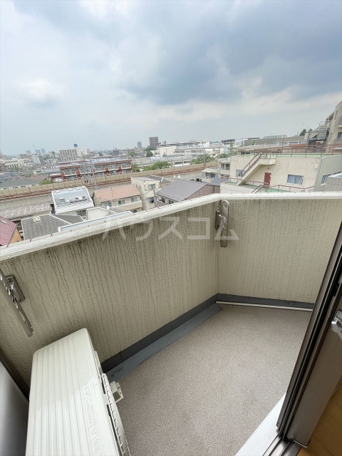 16/27 バルコニー