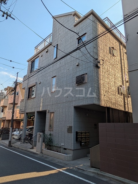 2/4 外観