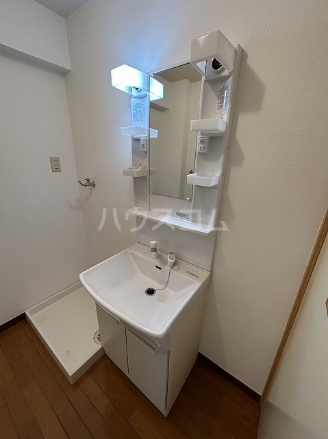 17/30 洗面