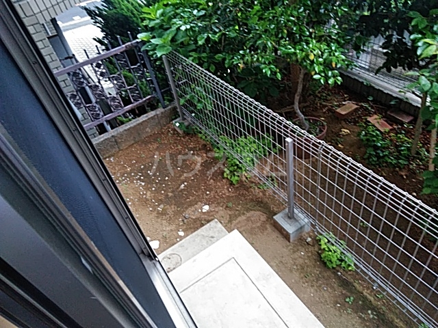 17/27 バルコニー