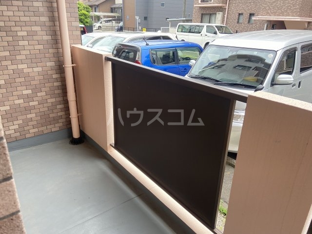 20/30 バルコニー