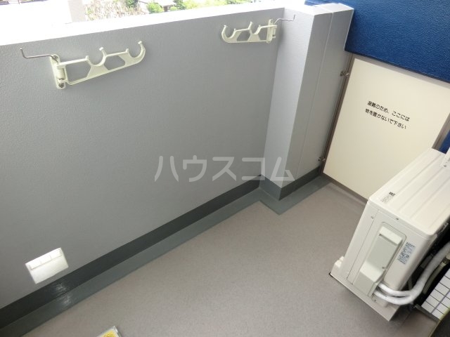 19/27 バルコニー