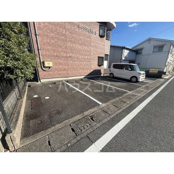 15/16 駐車場