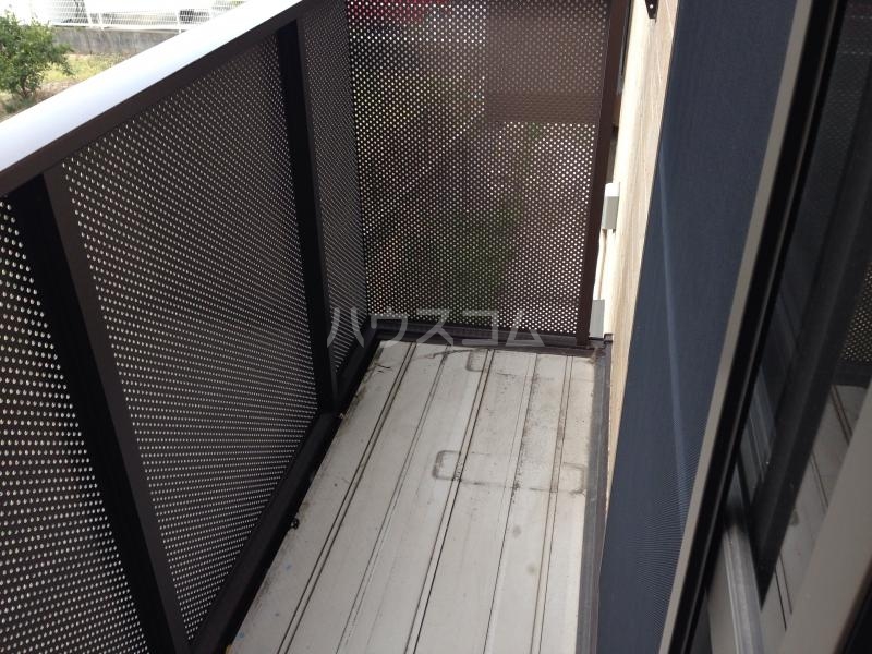 15/27 バルコニー