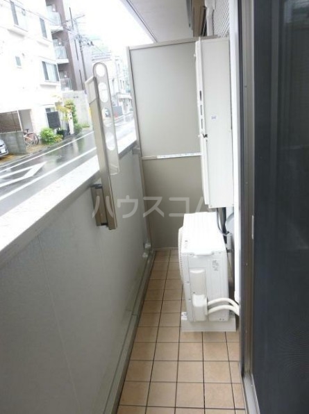 13/20 バルコニー