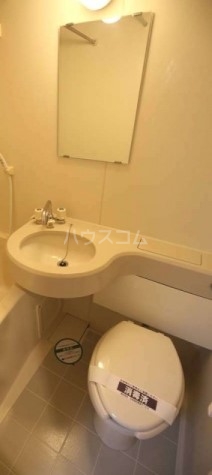 16/30 トイレ
