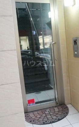 15/19 エントランス