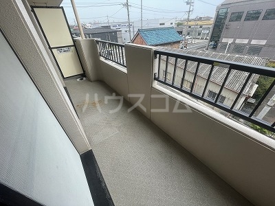 25/30 バルコニー