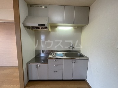 15/30 キッチン