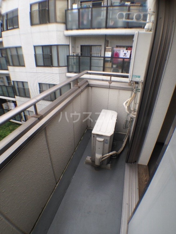13/29 バルコニー