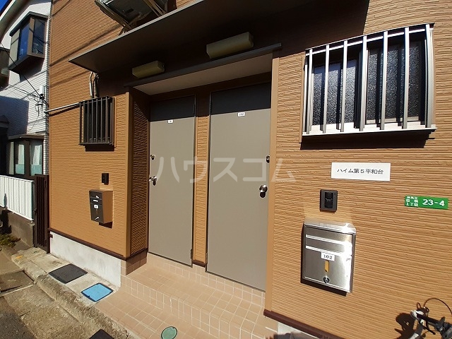 20/27 エントランス