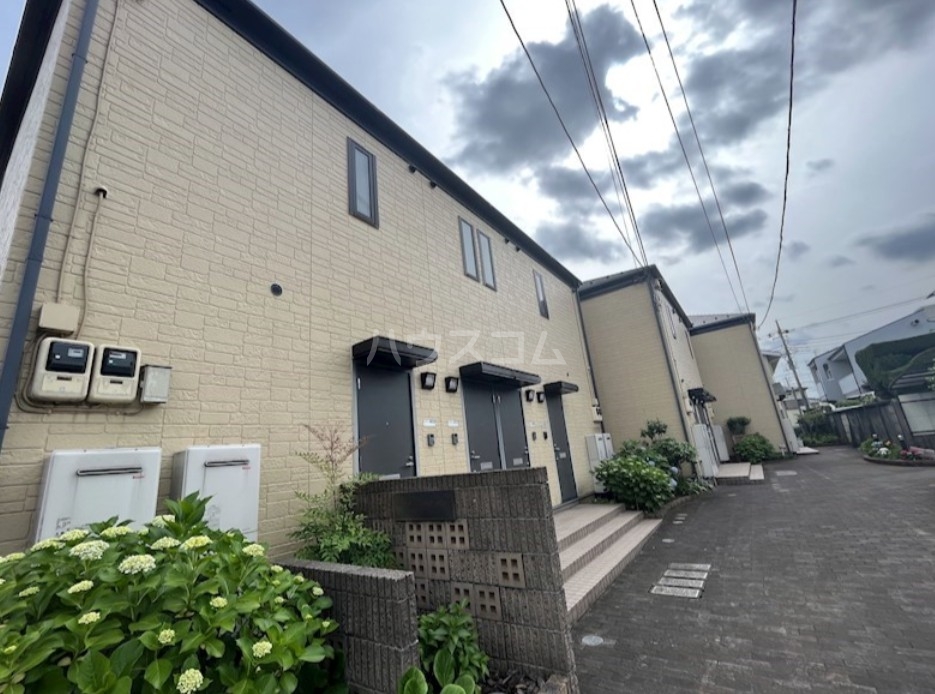 15/17 エントランス