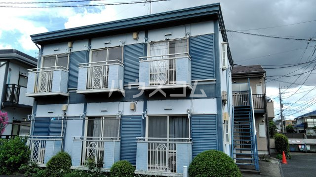 19/25 エントランス