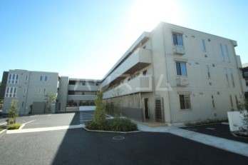 15/25 エントランス