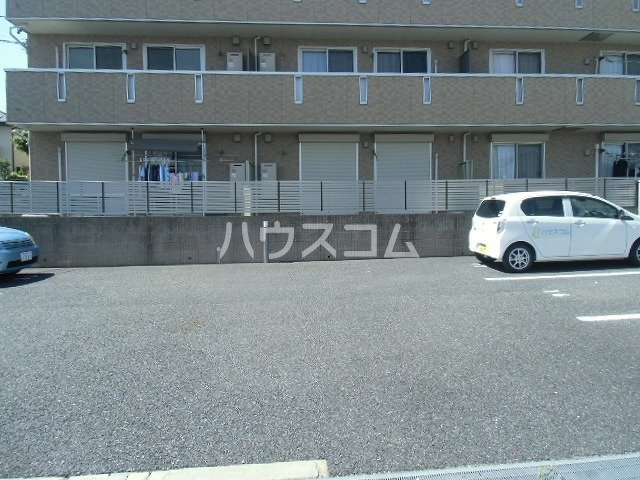 15/25 駐車場