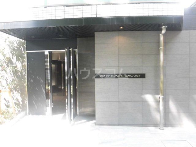 2/4 エントランス